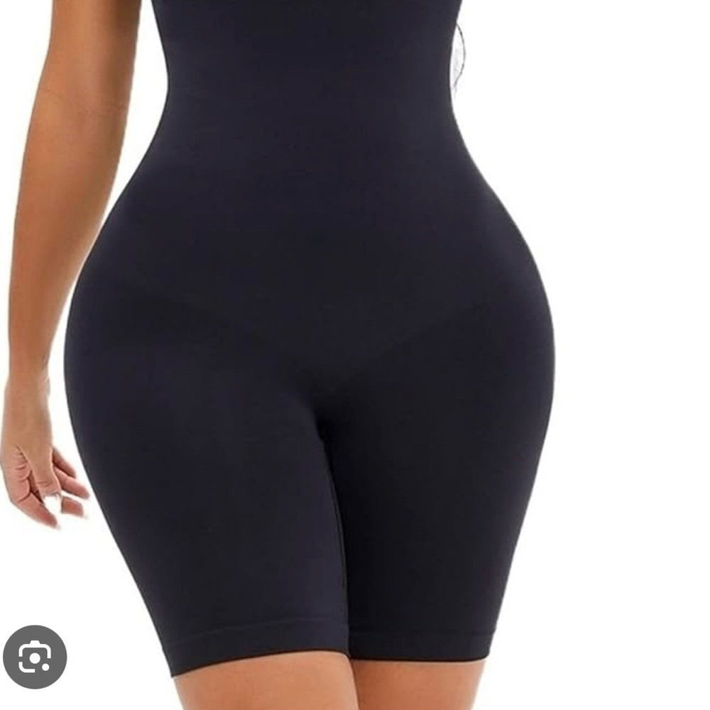Women’s black shapewear tummy control